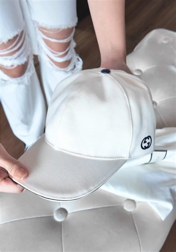 Easy outfits start with the right accessories. The Canvas Baseball Cap keeps things relaxed and stylish. Perfect for casual days, errands, or quick coffee runs. Grab this look at www.luxurylaneph.com or visit our showroom today! 😍💕 Canvas Baseball Cap Size Medium 58cm Like New. Rank 9.5/10 Comes with dustbag & cards Disclaimer: We are not affiliated with the brands we sell. All trademarks and/ or copyrights belong to the respective owners. #LuxuryLanePH #fyp #foryoupage #authenticbag #authenti