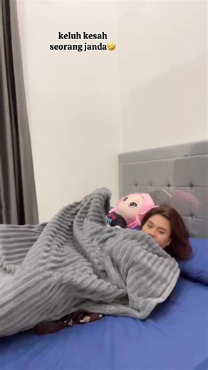 Janda Keluh Kesah Hidup Sehari-hari