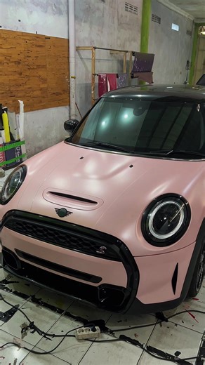 Well done, wrapping mini cooper with sukura pink satin metalic pet series ❤️ #skyprojectkudus #stickerkudus #wraping #minicooper #pink