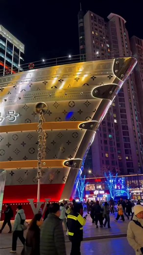 This LV Boat Makes Shanghai Feel Like Paris 😍🛥️ Come Check It Out! 👉🏻📍 HKRI Taikoo Hui – 789 West Nanjing Road, Jing’an District #LuxuryVibes #Shanghai #China #Fyp