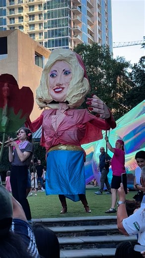 9.3K views | https://www.charlotteonthecheap.com/giant-puppets-ciaf/ | Charlotte on the Cheap | Facebook