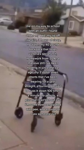 im holding in strong 😍 #school#funny#FrunktheBeat #katespadenycabana #TopGunMode #slowlydisintegrating #help#foryou #fyp