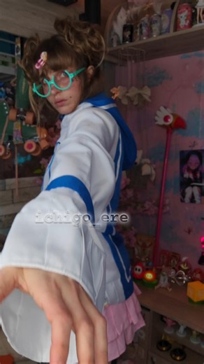 Oi, guardate sto temporale fush fush ne FWHOOOSH—KABoooooM! È la sugar-storm di ichi_sugarRush. Quando ichi passa ミ⁠●⁠﹏⁠☉⁠ミ le copie fanno splash splash come gelatina sciolta 🫠 ichi non si sforza nemmeno: è il mondo che trema da solo. Perché l’unica che può far scoppiare il cielo e beh è solo ichi, ne (⁠๑⁠•⁠﹏⁠•⁠) 😋 #TrendingDisney #ViralVanellope #DisneyGirlsItalia #EpicReelMagic #HypeReels #ReelsForFans #DisneyViral #ColorPop #CandyQueenVibes #ReelsOfTheDay #ExplorePageItalia #ReelHype | Ichi