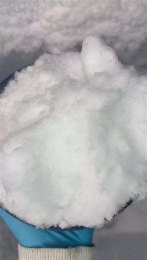 BOWL OF ICE | FREEZER FROST ASMR❄️🧊💙 #softice #powderyice #fyp #fluffyice #creatorsearchinsights