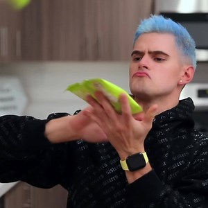 329 reactions · 39 shares | My party dance when I can #KickSugar but keep the candy : @thefitnessmarshall | SmartSweets | Facebook