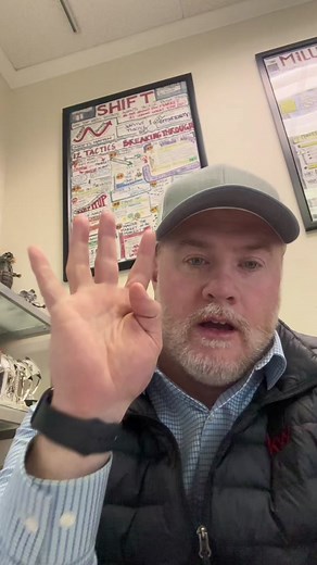 4 Best Restaurants on Cape Cod #capecod #capecodlocal #capecodfood #capecodfoodie #eat #capecodmassachusetts #capecodma #capecodtravel #capecodseafood