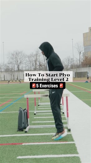 How To Start Training Plyometrics 5 Exercise In this video, I’m demonstrating a few beginner plyo drills I use to improve overall explosiveness. All these exercises were performed for 10-15 Reps For 2 sets Please remember to warm up before trying any of these exercises 🏃🏾 For my warm-up, I did 2 mins jog plus dynamic stretches remember to share this information to access the full video, please check out my YouTube channel linked in my bio ☝🏼☝🏼☝🏼☝🏼 #running ##tips #strengthtraining #drills 