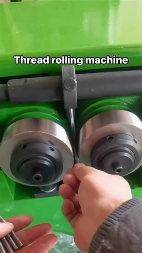 Thread rolling machine #knurling #cncmachine#screws#machine#mechanical#foryou#factory#cnc