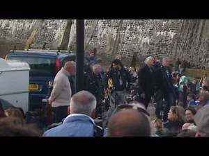 Fisherman's Friends live in Port Isaac