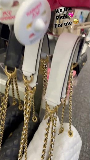 💗 Guess Crossbody Bag 💗 Guess Handbags at Macys | Tour the Store 2023 | HD #guess #macysbackstage