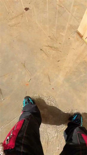 its so pretty and surreal hello?? #liminal #liminalspace #surreal #beauty #water #skating #fyp