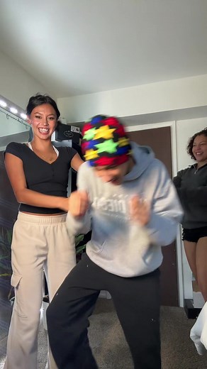 Trippy Dance Tutorial: TikTok Dances Trend