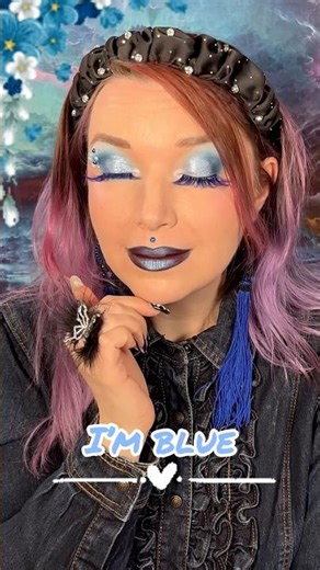 Blue makeup time💙 #makeup #makeuptutorial #bluemakeuplook #creativemakeup #blue