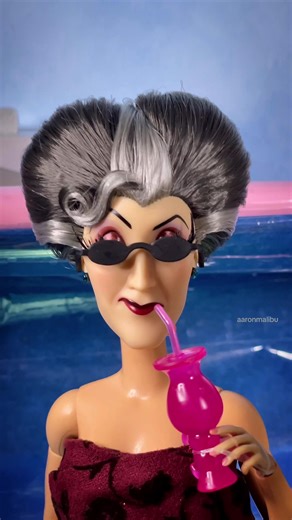 Disney’s Cinderella meets A Cinderella Story ##cinderella##acinderellastory##hilaryduff##jennifercoolidge##disney##doll##2000s