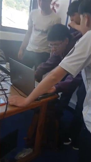 unity 6 jóvenes creando videojuegos indie en norte de Santander #unity #coding #gamer