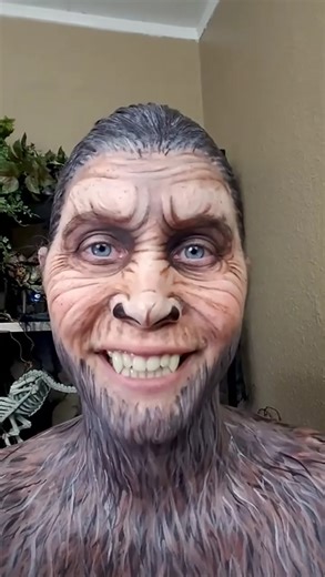 This monkey body paint transformation looks so real