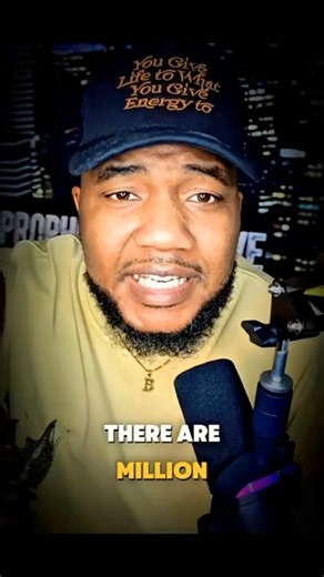 You gone make your first million this year!!✅