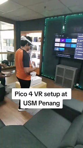 Pico 4 VR headset setup at USM Penang #usm #usmpenang #pico4 #pico #vrheadset #picoMalaysia #bestbuyitmall | BestBuy It Mall