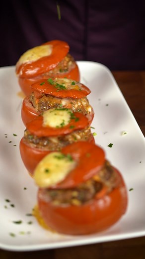 138K views · 5.3K reactions | Ce soir je vous propose une recette simple et rapide de tomates farcies aux 2 viandes et comté 襤 #foodasmr #asmrfood #asmr #food #cuisine #cooking #fromage #recipe #cheese #tomatesfarcies #tomates #facebookreels #reels #reelsviral | Chef Jean-Nours | Facebook