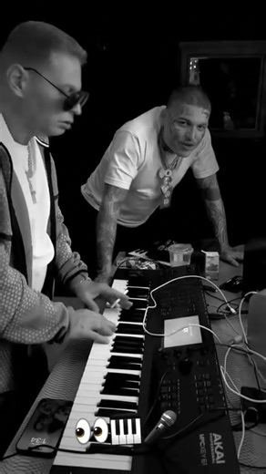 Scott storch in studio