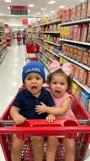 wo little kids with grown-up attitudes panic in a Target-like store… then candy toys derail EVERYTHING 😂 Hashtags: #fyp #viral #tiktokcomedy #target #kidsbeingkids