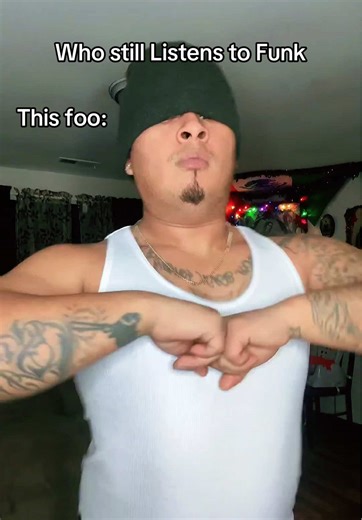 Stay funky #funkmusic #oldies #homie #xgetrichx #cholo