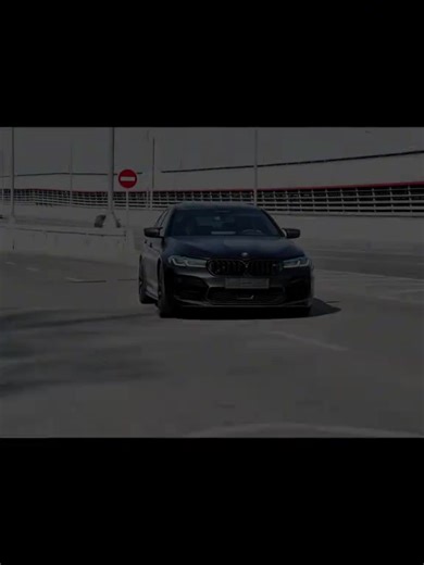 Guse the car public 😈