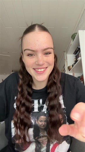 Sleek Zopf Tutorial für perfekte Wellen