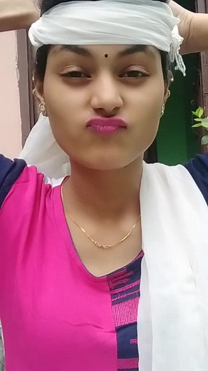 kyu taj mahal sahi nahi bna kya 😂😝#tanvityagi #asli_tyagan #tanvifans follow me on insta:- _miss_delhi_#expressionqueen