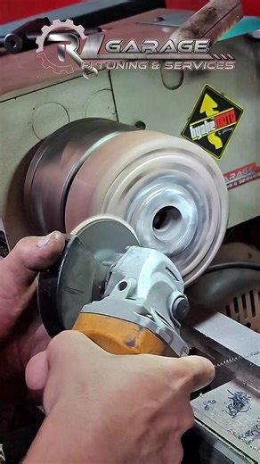 50K views · 684 reactions | MAGNETO AND STATOR RESTORATION AND RUST PREVENTION... ✅️ MAGNETO CLEANING AND REPAINT ✅️ STATOR CLEANING AND RUST PREVENTION RL Garage FI Tuning and Services  299 Honorio Lopez Boulevard corner Buendia St Balut Tondo Manila Mobile No: 09150576551 Landline: 02 82566197 Store Hours: 10am to 7pm Mondays to Sunday Google map: https://maps.app.goo.gl/BAREifJZTnVDaW1w6 | RL Garage FI Tuning and Services | Facebook