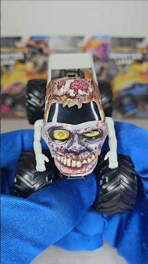 ZOMBIE (Series 43) Monster Jam Truck Unboxing! #monsterjam #monstertruck #toys #unboxing