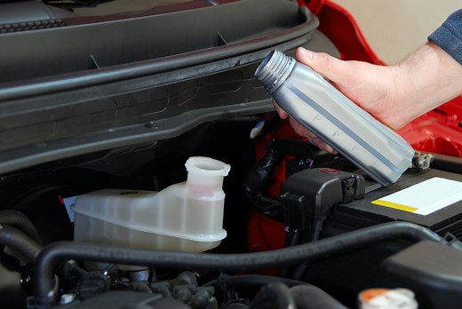 Can I Use DOT 4 Instead Of DOT 3 Brake Fluid | Differences