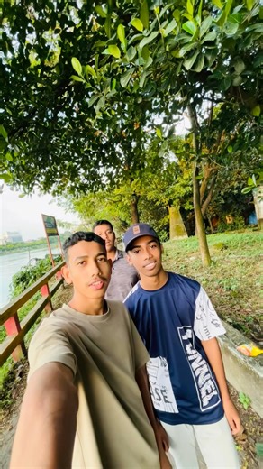 মেয়েকে মোবাইল নয় শিক্ষা দিন 😅 #funnyvideos #shorts #youtube #foryou #comedyfilms #viral