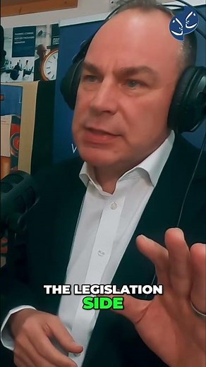 Mediation Career Path: Legislation & Professional Choice Explained