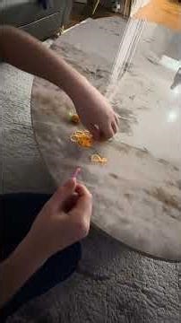 How to make an orange using rubber bands! Loomless