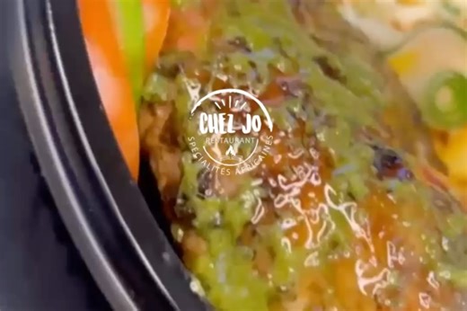 Chez Jo Restaurant on Instagram: "Excellente semaine à tous ! Chers clients, Aujourd’hui vous avez deux options au menu : Option 1 : Frites + poulet braisé 12$ Option 2 : Riz blanc + Pondu madesu + Poisson salé 12$ Service traiteur de livraison de plats africains | Congolais 🇨🇩 Ivoiriens 🇨🇮 | Sénégalais 🇸🇳 Pour commander il suffit de nous contacter et vous serez livrés dans les minutes qui suivent. + 243904011222. ( Whatsapp / Appel) Livraison possible dans toute la ville de kinshasa 📍 A