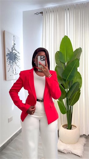 SALLYTHRIFTS |𝗗𝗥𝗘𝗦𝗦𝗘𝗦 |𝗣𝗔𝗡𝗧𝗦| 𝗦𝗛𝗜𝗥𝗧𝗦|𝗦𝗞𝗜𝗥𝗧𝗦|𝗝𝗘𝗔𝗡𝗦||𝗦𝗪𝗘𝗔𝗧𝗘𝗥𝗦| on Instagram: "Quality Red One-Button Blazer Size:Uk 10/12 Price:2500 📞0790704102 Payment to 0792406738 Cindy Sally Awuor 📍Superior Center, Kenyatta Avenue, ,4th Floor,Suite K6 📍K Mall,Kiambu Road,Mezzanine Floor, Shop M7"