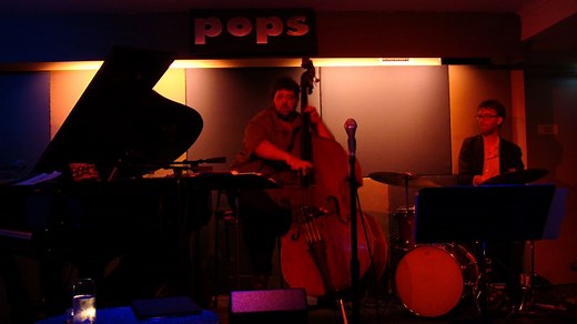 Pops for Champagne in Chicago, USA