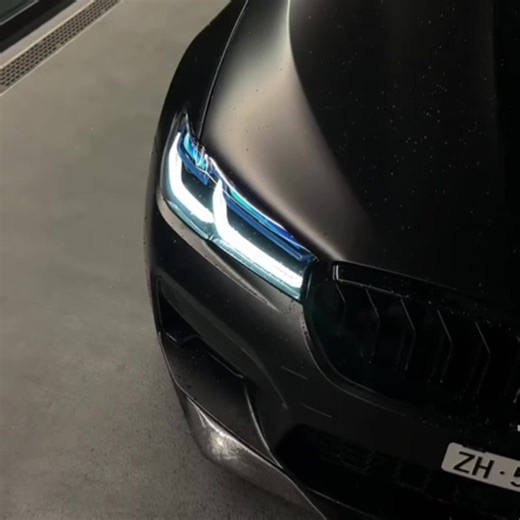 Discovering the Forgotten BMW M5 Sports Car