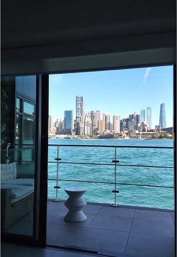 Luxury Waterfront Airbnb in Sydney with Stunning Harbor Views