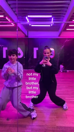 💙 @Littlewood #littlebrother #dance