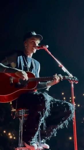 MGK Performs 27, Rehab, Kiss Kiss in Munich, Germany