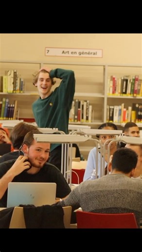 PRANK - Virus gênant à la bibliothèque part.5 🤣final ! . . #prank #reels #drole #bibliotheque #viral #rire #humour | DIMI