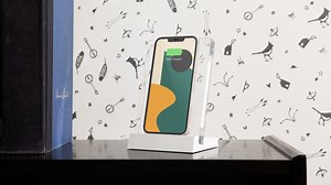 New Twelve South PowerPic Mod lets you customize your wireless charger | AppleInsider