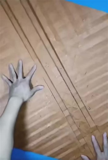 Origami 3D Tutorial: How to Make a Big Paper Pyramid