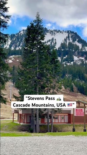 Cascade Mountains Views 🇺🇸 | Stevens Pass Travel Moment #Shorts