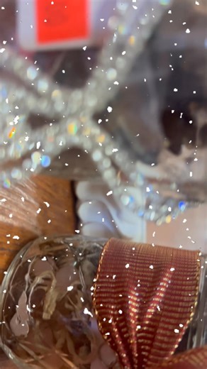 🎄💎 Jewelry Jars Are HERE at St. Francis Community Thrift Shop! 💎🎄 Love mystery jewelry unboxings on TikTok or YouTube? You’re going to love these! Each jar is packed with earrings, bracelets, necklaces, vintage gems, and sparkly surprises — and no two are ever the same! 🎁 Perfect for: • Holiday gifting • Secret Santa • Crafters & DIYers • Jewelry lovers • Anyone who loves a good surprise They’re huge online because every jar is a treasure hunt — you never know what you’ll find! ✨ Inside you