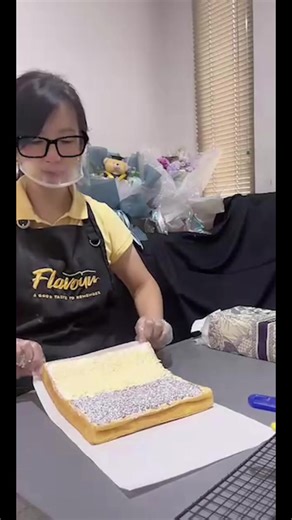 Menggulung Bolu: Resep Bolu Gulung Lezat