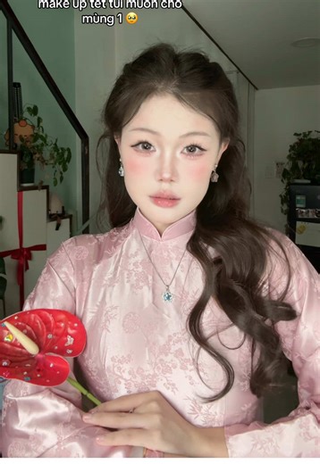 Hướng Dẫn Makeup Tết Nhẹ Nhàng Cho Người Mới