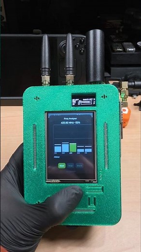 Banshee + Flux Capacitor: Sub-GHz Spectrum Analysis